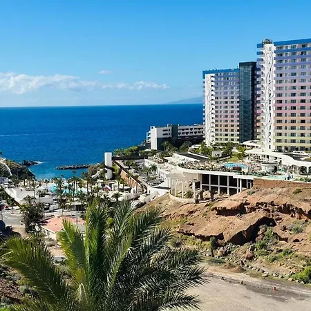 Paraiso View Apartment,wifi, Terrace Sea Views, Pool , Garage, Car Apartamento