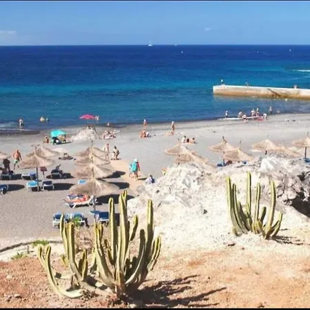 Paraiso View Apartment,wifi, Terrace Sea Views, Pool , Garage, Car Apartamento *