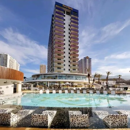 Daire Paraiso View Apartment,wifi, Terrace Sea Views, Pool , Garage, Car